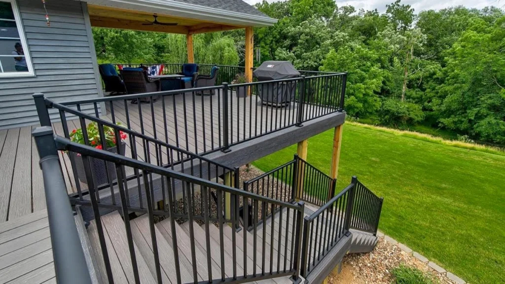 Low-maintenance composite decks Maryville.